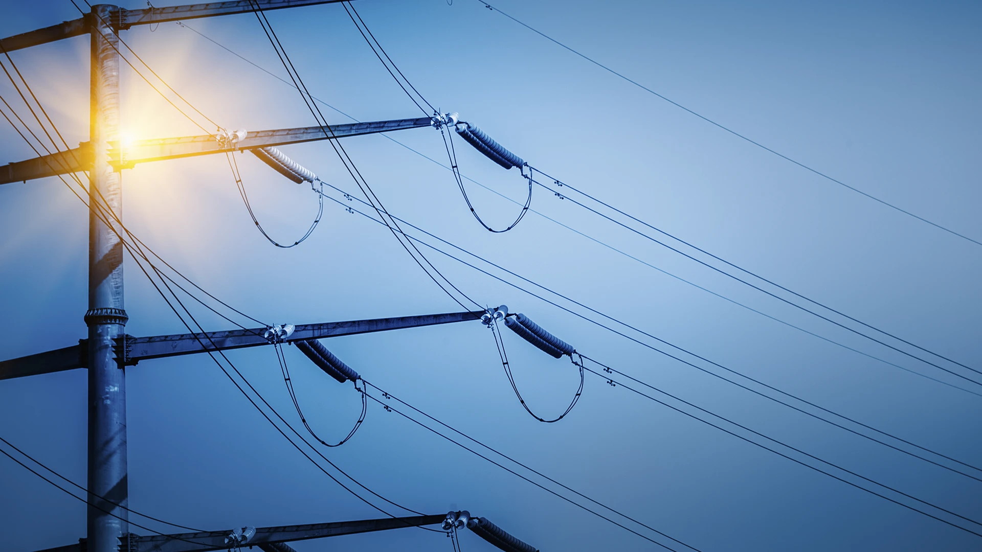 Postes Metálicos para Líneas de Transmisión